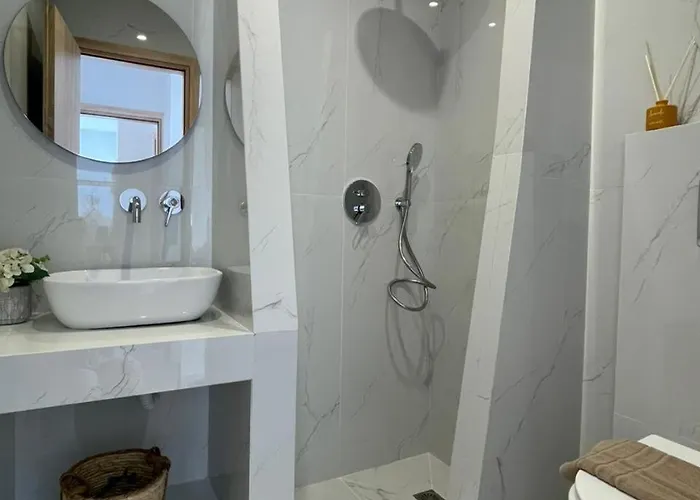 Hotel Pulse Designed *