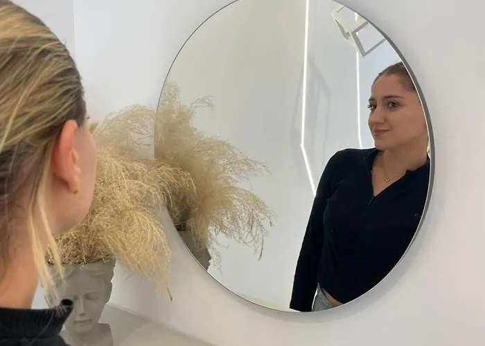 Pulse Designed Fira (Santorini)