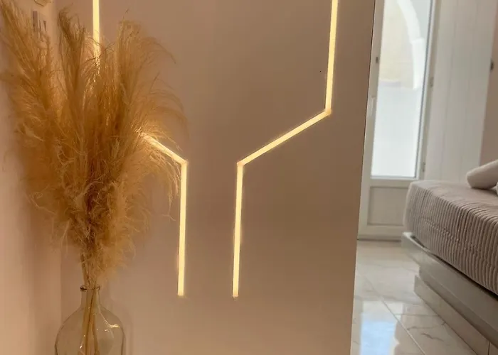 Pulse Designed Fira (Santorini)