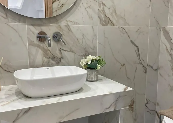 Pulse Designed * Fira (Santorini)