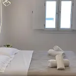 Pulse Designed Fira (Santorini)