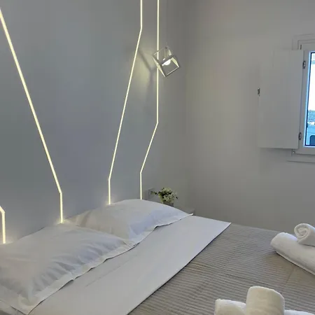 Ξενοδοχείο Pulse Designed Φηρά