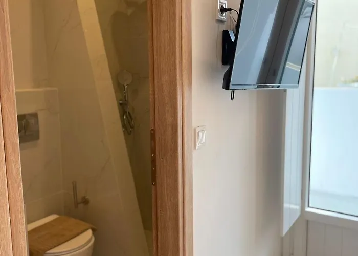 Pulse Designed فندق ثيرا