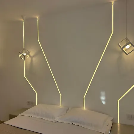 Pulse Designed Hotell *