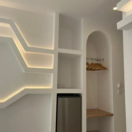 Pulse Designed Hotell Fira (Santorini)