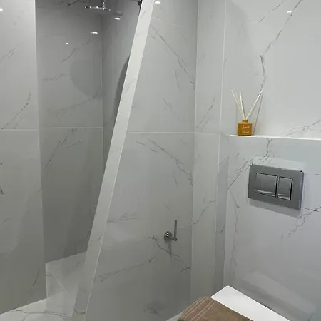 Hotell Pulse Designed *